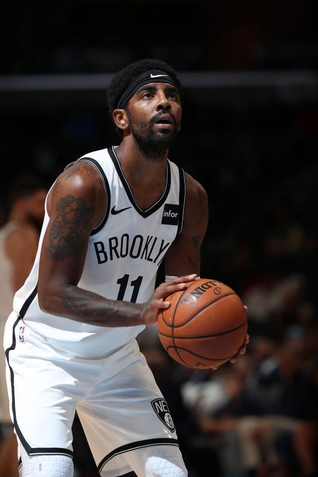 钢铁般的意 钢铁般的意