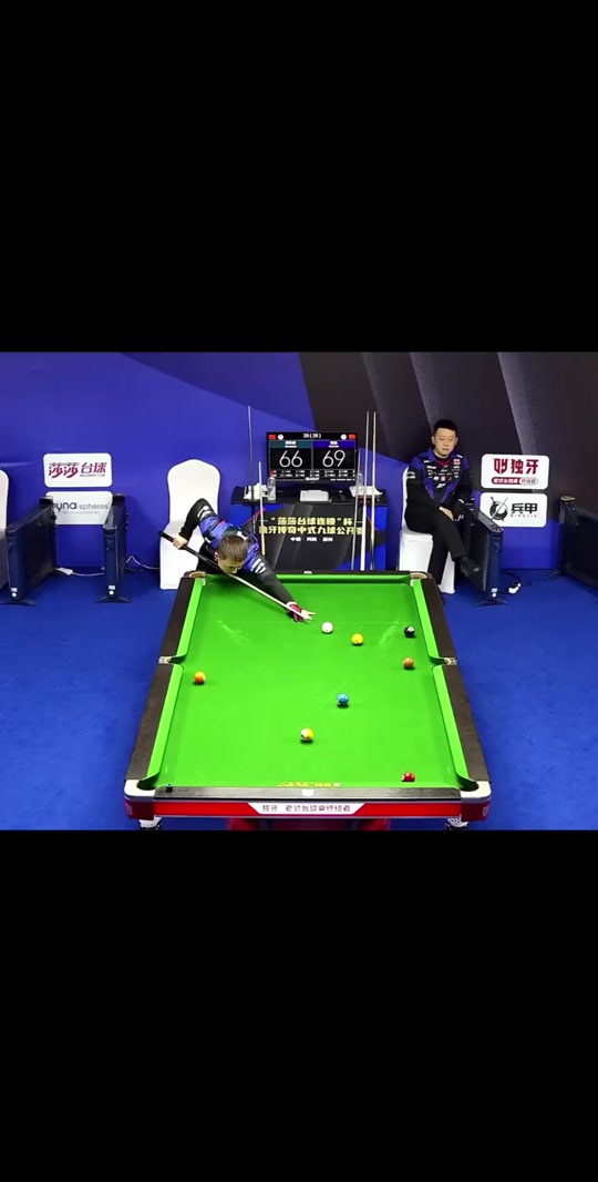 在球队的整 在球队的整