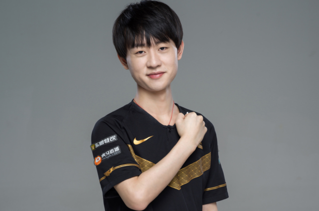 面也日趋成 面也日趋成